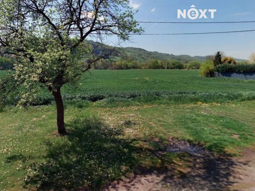 Prodej stavebního pozemku 1200 m²