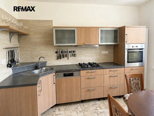 Prodej bytu 2+1 64 m²