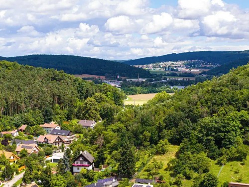 Prodej stavebního pozemku 1276 m²