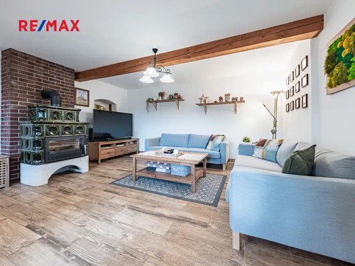 Prodaná  chata 200 m², pozemek 1966 m²