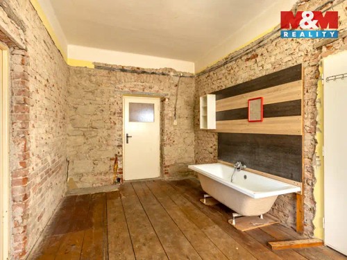 Prodej domu 219 m², pozemek 665 m²