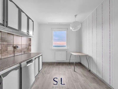 Prodej bytu 4+1 98 m²
