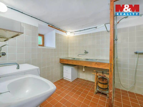 Prodaný dům 205 m², pozemek 2782 m²