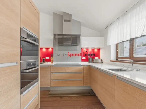 Prodej bytu 4+1 149 m²