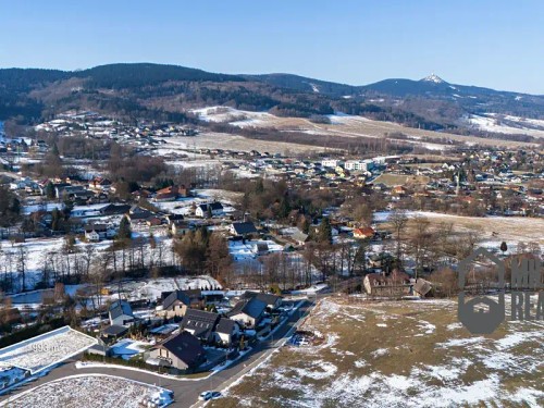 Prodej stavebního pozemku 993 m²