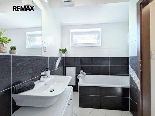 Prodej bytu 2+kk 55 m²