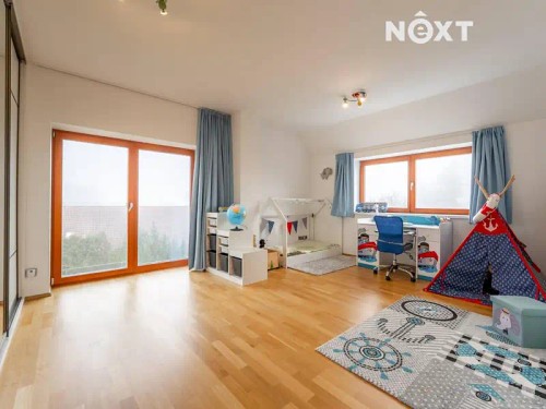 Prodej domu 304 m², pozemek 1352 m²