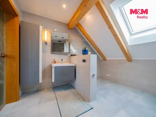 Prodej domu 169 m², pozemek 1807 m²