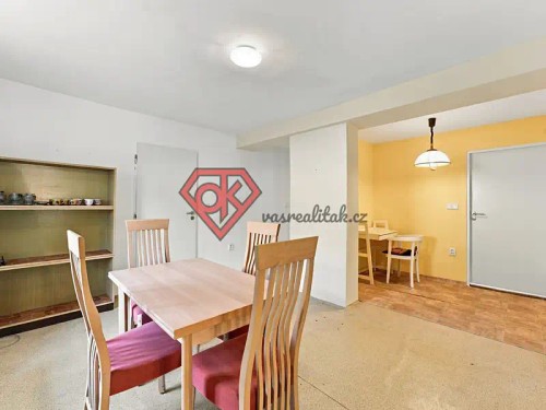 Prodej domu 299 m², pozemek 1962 m²