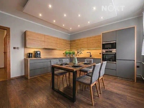 Prodej domu 300 m², pozemek 1427 m²