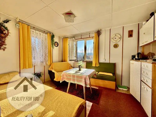 Prodaná chata 40 m², pozemek 386 m²