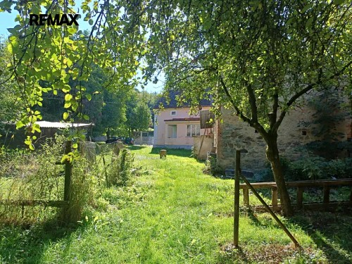 Prodej domu 200 m², pozemek 2250 m²
