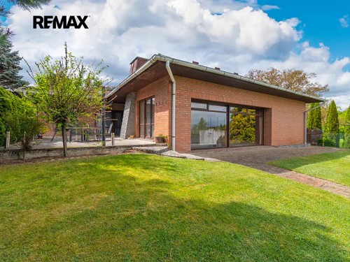 Prodej domu 264 m², pozemek 1683 m²