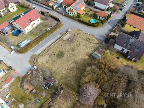 Prodej stavebního pozemku 962 m²