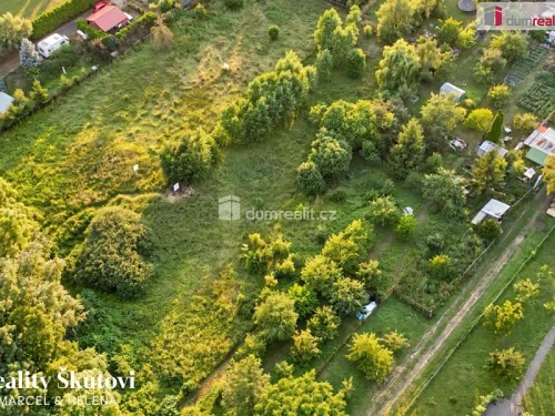 Prodej stavebního pozemku 902 m²