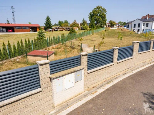 Prodej stavebního pozemku 1033 m²