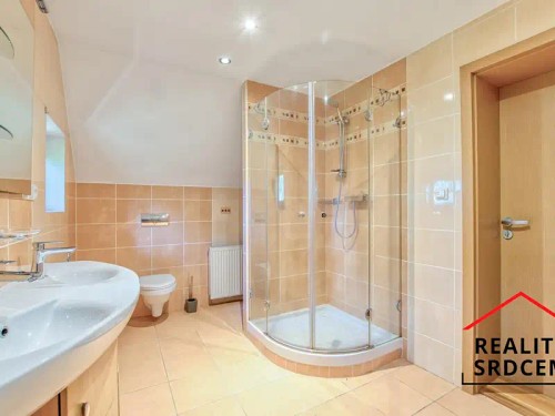 Prodej domu 170 m², pozemek 921 m²