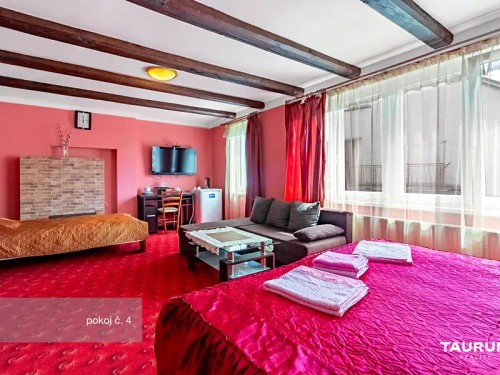 Prodej domu 269 m², pozemek 183 m²