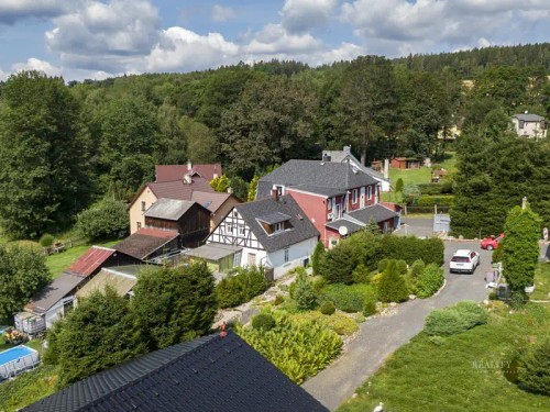 Prodej domu 348 m², pozemek 1200 m²