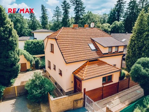 Prodej domu 184 m², pozemek 703 m²