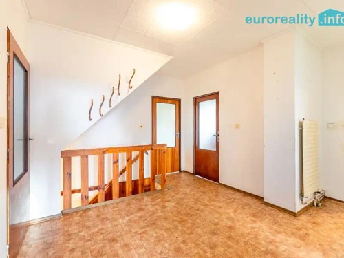 Prodaný dům 250 m², pozemek 816 m²