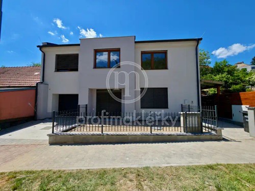 Prodej bytu 2+kk 44 m²