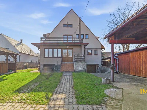Prodej domu 258 m², pozemek 759 m²