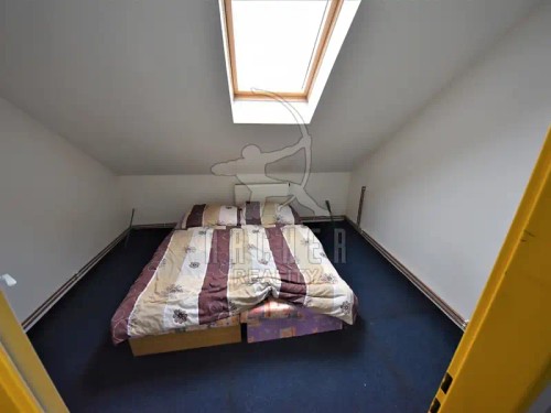 Prodej domu 770 m², pozemek 1076 m²