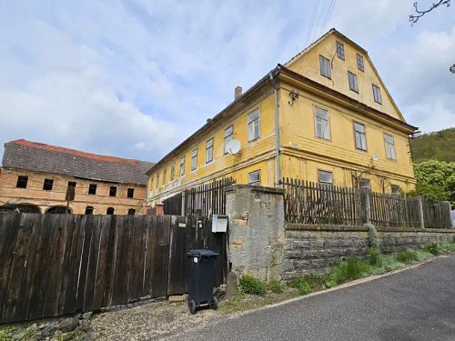 Prodej domu 800 m², pozemek 1634 m²