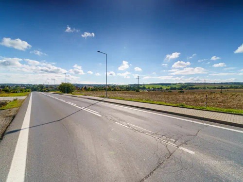 Prodej stavebního pozemku 6831 m²