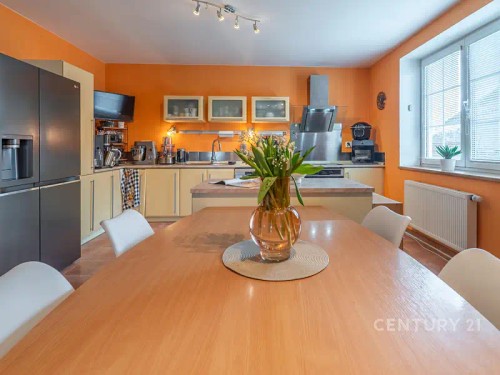 Prodej domu 247 m², pozemek 673 m²