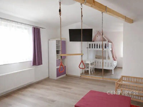Prodej domu 272 m², pozemek 959 m²