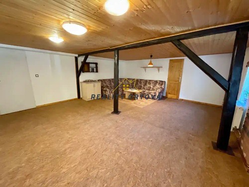 Prodej domu 400 m², pozemek 2431 m²