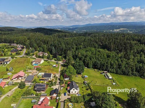 Prodej stavebního pozemku 1280 m²