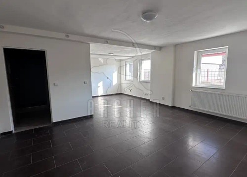 Prodej domu 221 m², pozemek 992 m²