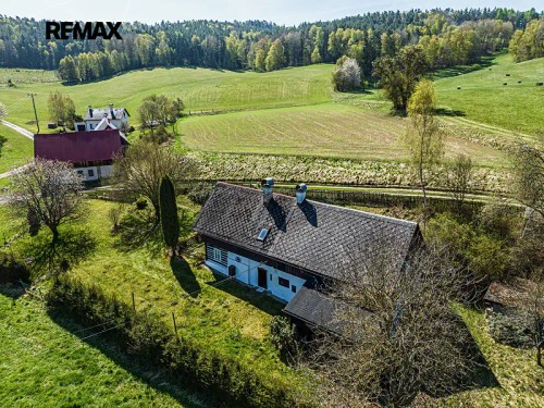 Prodej domu 215 m², pozemek 2143 m²