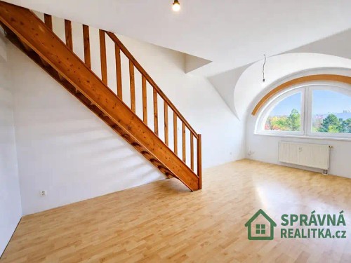 Prodej bytu 4+1 100 m²