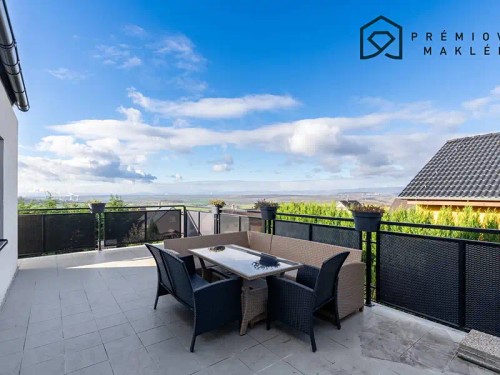 Prodej domu 353 m², pozemek 772 m²