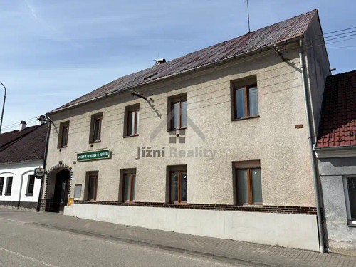 Prodej domu 900 m², pozemek 910 m²