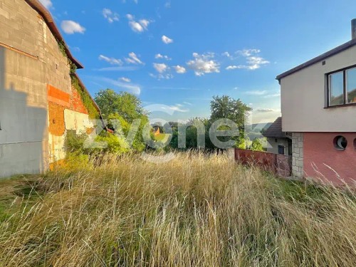 Prodej stavebního pozemku 1084 m²