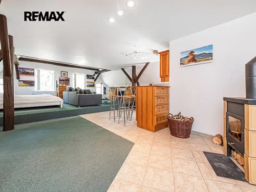 Prodej domu 215 m², pozemek 2143 m²