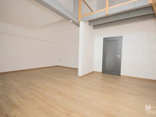 Prodej bytu 1+kk 53 m²