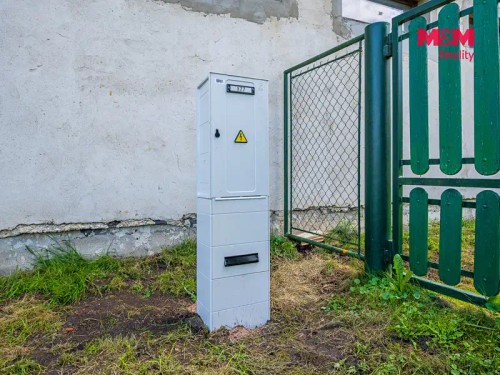 Prodej stavebního pozemku 1676 m²