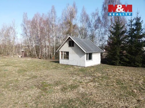 Prodej stavebního pozemku 1723 m²