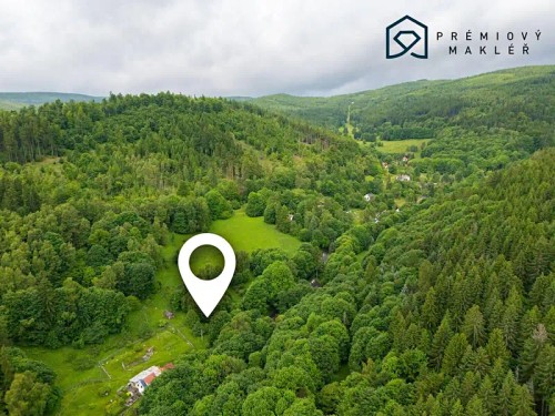 Prodej stavebního pozemku 900 m²