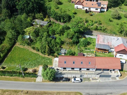 Prodej domu 300 m², pozemek 1220 m²