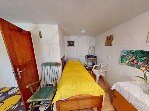 Prodej chaty 40 m², pozemek 1 m²