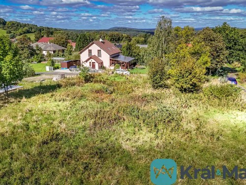 Prodej stavebního pozemku 1061 m²