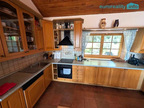 Prodej domu 160 m², pozemek 5927 m²