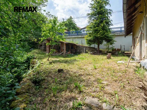 Prodej stavebního pozemku 1086 m²